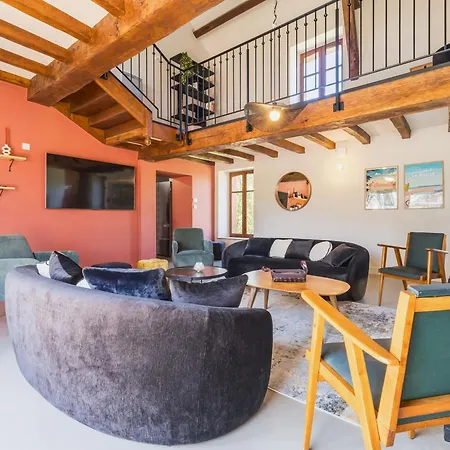 Grande Renovee Avec Parking Et Espace Detente - Fr-1-306-1303 Prázdninový dům Malville