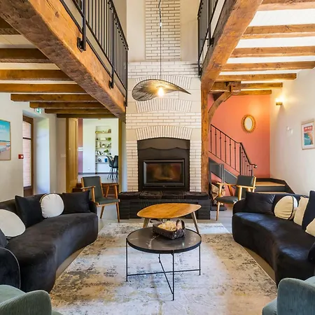 Grande Renovee Avec Parking Et Espace Detente - Fr-1-306-1303 Prázdninový dům