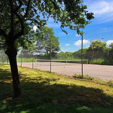 Grande Renovee Avec Parking Et Espace Detente - Fr-1-306-1303 *